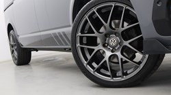 2022 (22) VOLKSWAGEN COMMERCIAL TRANSPORTER 2.0 TDI 150 Highline Van DSG 5531912