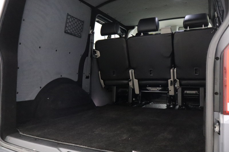 2022 (22) VOLKSWAGEN COMMERCIAL TRANSPORTER 2.0 TDI 150 Highline Van DSG 5531922