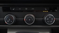 2022 (22) VOLKSWAGEN COMMERCIAL TRANSPORTER 2.0 TDI 150 Highline Van DSG 5531906