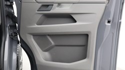 2022 (22) VOLKSWAGEN COMMERCIAL TRANSPORTER 2.0 TDI 150 Highline Van DSG 5531888