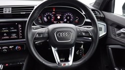 2021 (21) AUDI Q3 35 TFSI S Line 5dr S Tronic 5459305