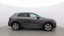 2021 (21) AUDI Q3 35 TFSI S Line 5dr S Tronic 5459266