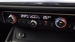 2021 (21) AUDI Q3 35 TFSI S Line 5dr S Tronic 5459317