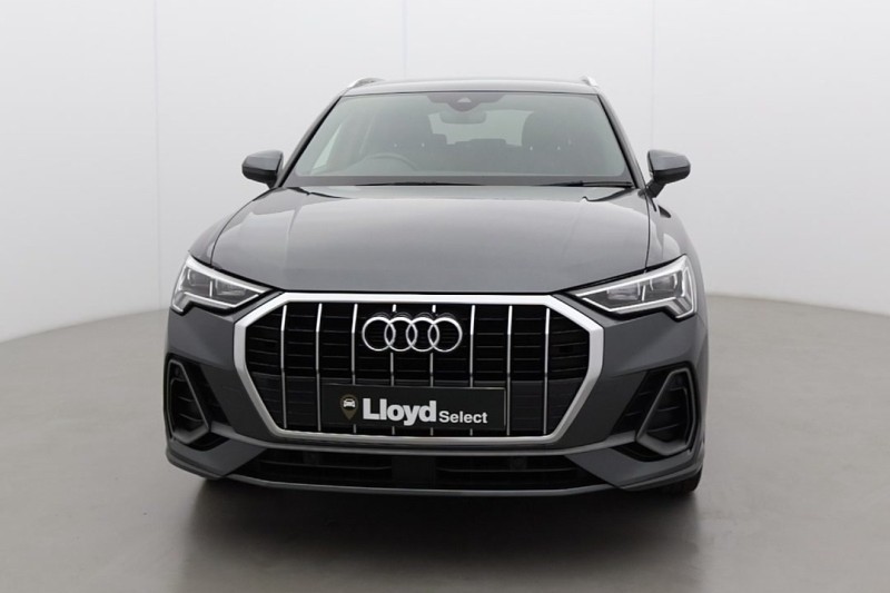 2021 (21) AUDI Q3 35 TFSI S Line 5dr S Tronic 5459262