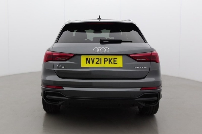 2021 (21) AUDI Q3 35 TFSI S Line 5dr S Tronic 5459264