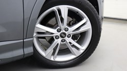 2021 (21) AUDI Q3 35 TFSI S Line 5dr S Tronic 5459299