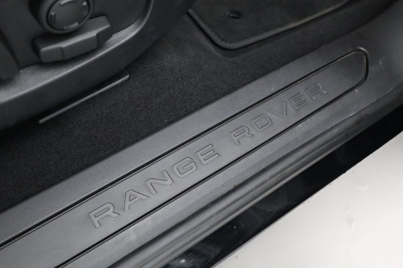 2025 (25) LAND ROVER RANGE ROVER EVOQUE 2.0 D165 S 5dr Auto 5452591