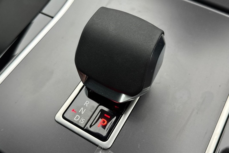 2025 (25) LAND ROVER RANGE ROVER EVOQUE 2.0 D165 S 5dr Auto 5452159