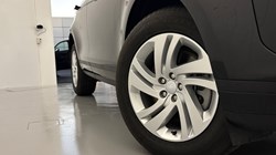 2025 (25) LAND ROVER RANGE ROVER EVOQUE 2.0 D165 S 5dr Auto 5452186
