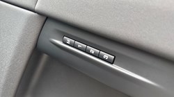 2025 (25) LAND ROVER RANGE ROVER EVOQUE 2.0 D165 S 5dr Auto 5452302
