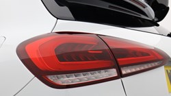 2020 (70) MERCEDES-BENZ A CLASS A35 4Matic Premium 5dr Auto 5477504