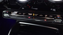 2020 (70) MERCEDES-BENZ A CLASS A35 4Matic Premium 5dr Auto 5477546