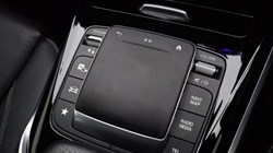2020 (70) MERCEDES-BENZ A CLASS A35 4Matic Premium 5dr Auto 5477542