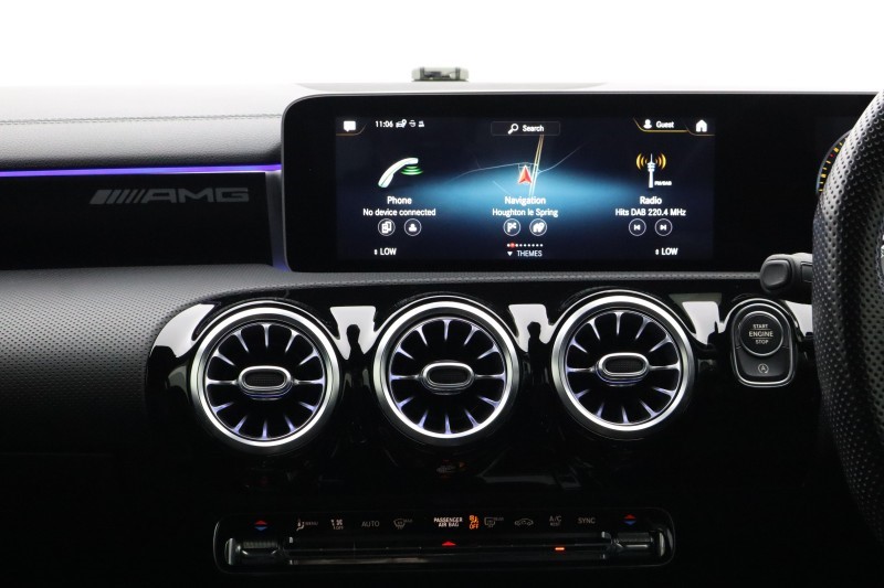 2020 (70) MERCEDES-BENZ A CLASS A35 4Matic Premium 5dr Auto 5477529