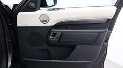2024 (73) LAND ROVER DISCOVERY 3.0 D300 Metropolitan Edition 5dr Auto 5482415