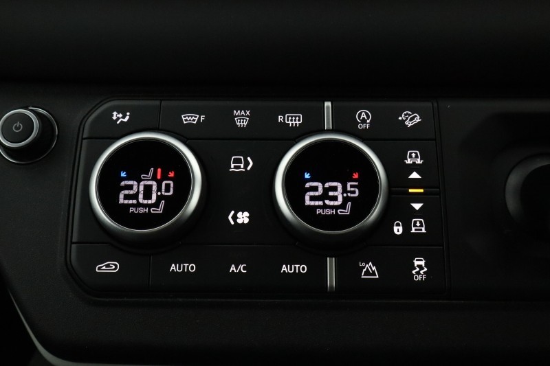 2024 (24) LAND ROVER DEFENDER 3.0 D250 X-Dynamic SE 110 5dr Auto [7 Seat] 5471904