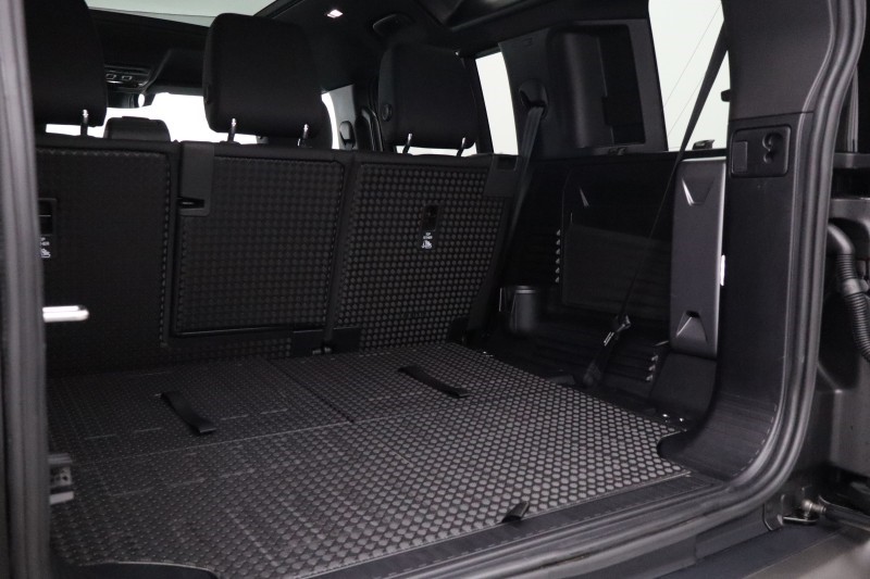 2024 (24) LAND ROVER DEFENDER 3.0 D250 X-Dynamic SE 110 5dr Auto [7 Seat] 5471922