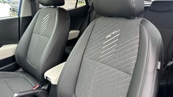 KIA STONIC 1.0T GDi 48V 113 GT-Line 5dr DCT 5573897