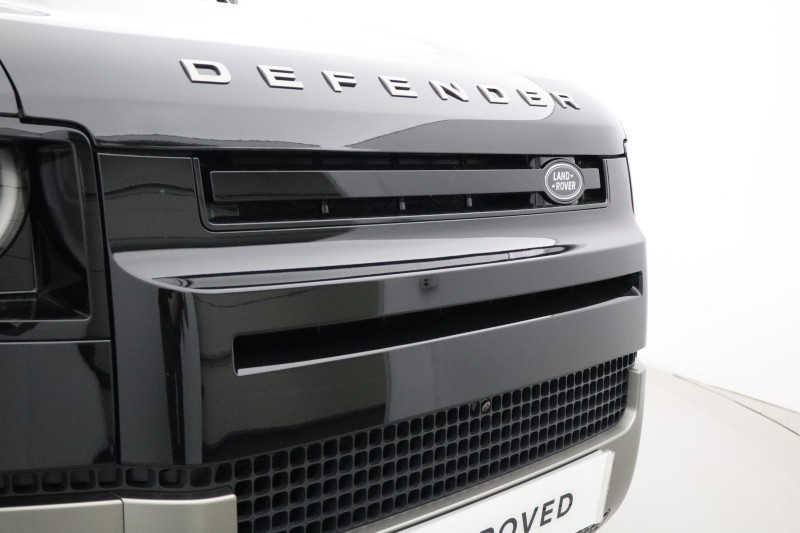 2026 (26) LAND ROVER COMMERCIAL DEFENDER 3.0 D250 Hard Top S Auto 5528105