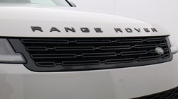 2023 (23) LAND ROVER RANGE ROVER SPORT 3.0 D300 Dynamic SE 5dr Auto 5500197