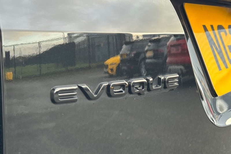 2025 (25) LAND ROVER RANGE ROVER EVOQUE 2.0 D165 S 5dr Auto 5466452