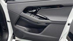 2025 (25) LAND ROVER RANGE ROVER EVOQUE 2.0 D165 S 5dr Auto 5466385