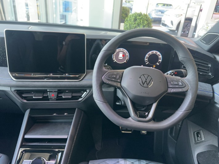  VOLKSWAGEN TIGUAN 2.0 TSI 265 4Motion Black Edition 5dr DSG 5606448
