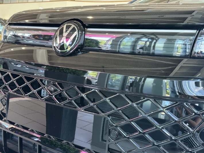  VOLKSWAGEN TIGUAN 2.0 TSI 265 4Motion Black Edition 5dr DSG 5606428