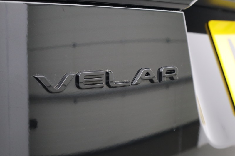 2025 (25) LAND ROVER RANGE ROVER VELAR 2.0 D200 MHEV Dynamic SE 5dr Auto 5546526