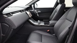 2025 (25) LAND ROVER RANGE ROVER VELAR 2.0 D200 MHEV Dynamic SE 5dr Auto 5546502