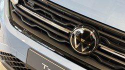 VOLKSWAGEN T-CROSS 1.0 TSI Black Edition 5dr DSG 5836441