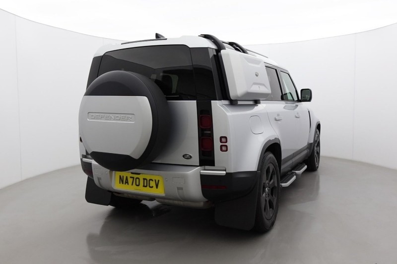 2020 (70) LAND ROVER DEFENDER 2.0 D240 SE 110 5dr Auto [7 Seat] 5522906
