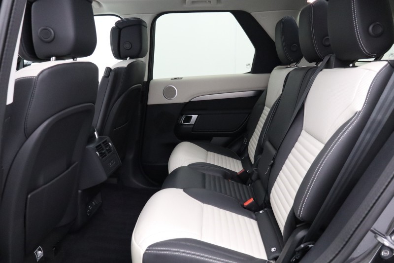2024 (24) LAND ROVER DISCOVERY 3.0 D350 Dynamic HSE 5dr Auto 5537875