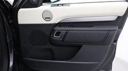 2024 (24) LAND ROVER DISCOVERY 3.0 D350 Dynamic HSE 5dr Auto 5537888