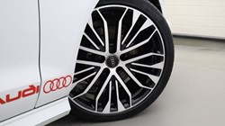 2017 (17) AUDI A6 2.0 TDI Quattro Black Edition 5dr S Tronic 5549446