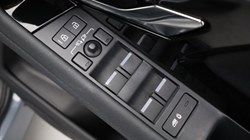 2023 (23) LAND ROVER RANGE ROVER EVOQUE 2.0 D165 R-Dynamic S 5dr 2WD 5512828