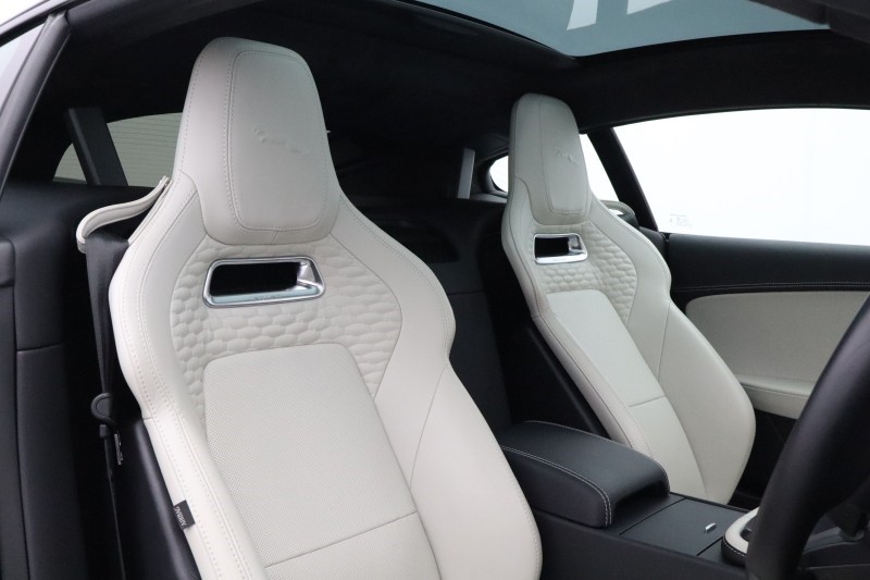 2024 (24) JAGUAR F-TYPE 5.0 P450 Supercharged V8 75 Plus 2dr Auto AWD 5546637