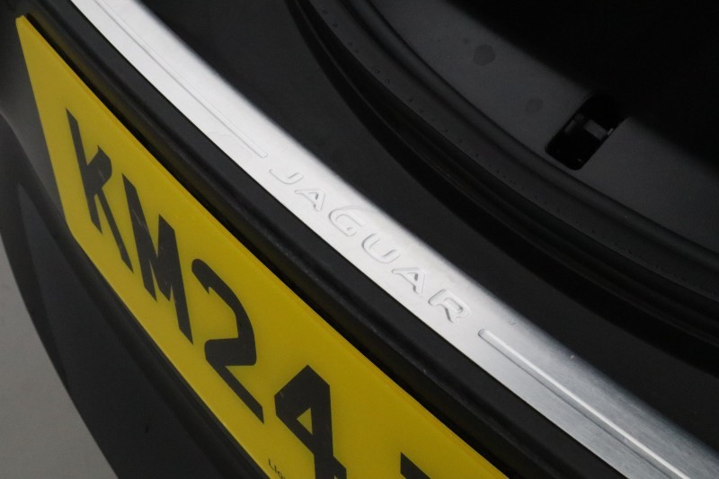 2024 (24) JAGUAR F-TYPE 5.0 P450 Supercharged V8 75 Plus 2dr Auto AWD 5546675