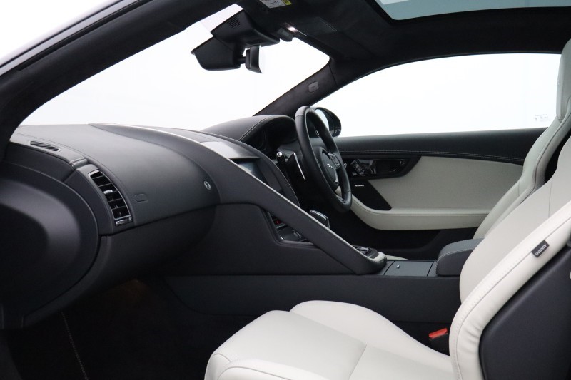 2024 (24) JAGUAR F-TYPE 5.0 P450 Supercharged V8 75 Plus 2dr Auto AWD 5546632