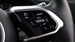 2022 (72) JAGUAR E-PACE 2.0 D200 R-Dynamic Black 5dr Auto 5512893