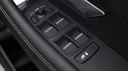 2022 (72) JAGUAR E-PACE 2.0 D200 R-Dynamic Black 5dr Auto 5512885