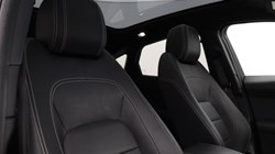 2022 (72) JAGUAR E-PACE 2.0 D200 R-Dynamic Black 5dr Auto 5512888