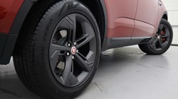 2022 (72) JAGUAR E-PACE 2.0 D200 R-Dynamic Black 5dr Auto 5512912