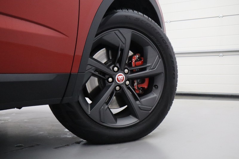 2022 (72) JAGUAR E-PACE 2.0 D200 R-Dynamic Black 5dr Auto 5512911