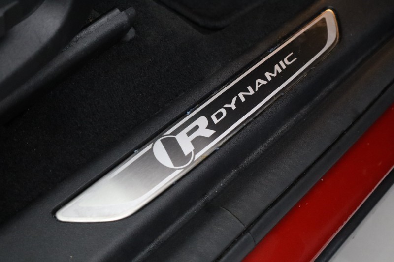 2022 (72) JAGUAR E-PACE 2.0 D200 R-Dynamic Black 5dr Auto 5512887