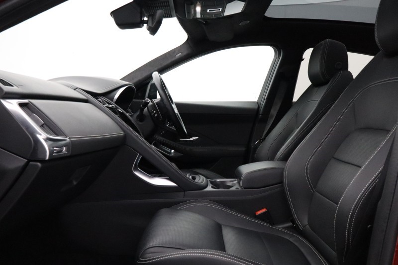 2022 (72) JAGUAR E-PACE 2.0 D200 R-Dynamic Black 5dr Auto 5512868