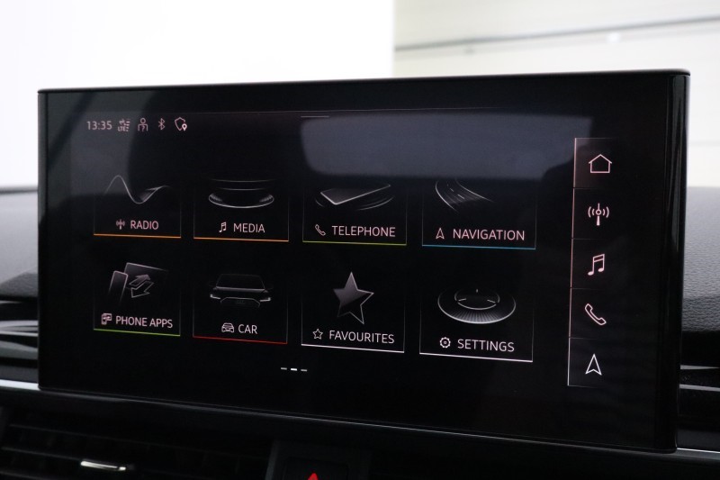 2021 (71) AUDI A5 35 TFSI S Line 2dr S Tronic 5542002