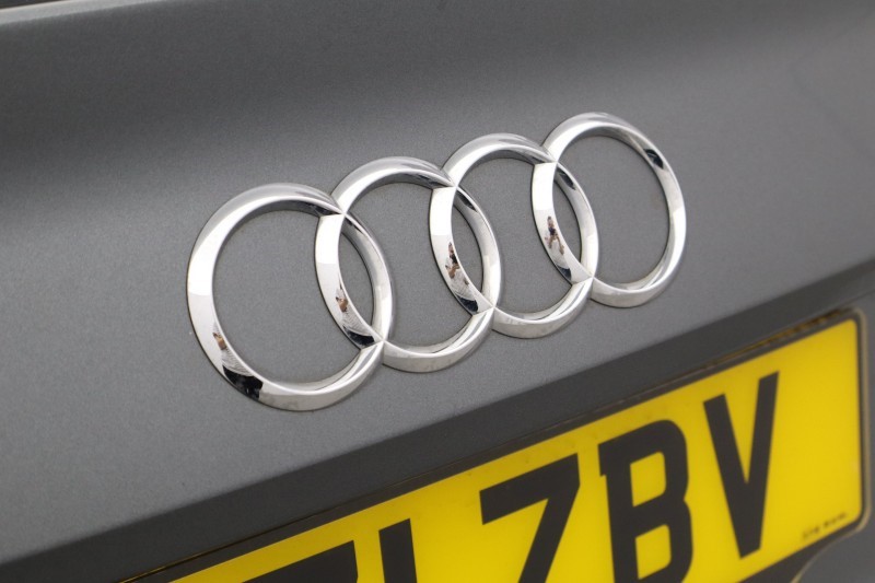 2021 (71) AUDI A5 35 TFSI S Line 2dr S Tronic 5541973