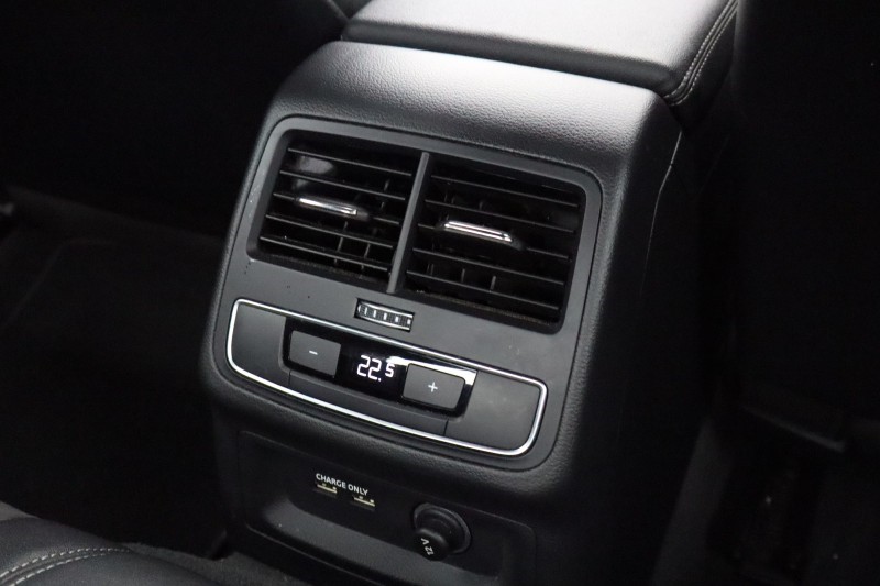2021 (71) AUDI A5 35 TFSI S Line 2dr S Tronic 5541991