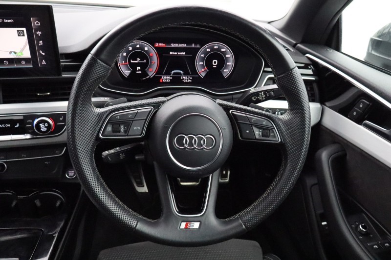 2021 (71) AUDI A5 35 TFSI S Line 2dr S Tronic 5541995